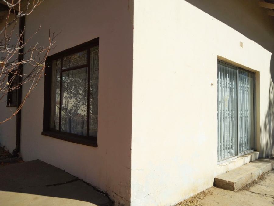 3 Bedroom Property for Sale in Theunissen Free State